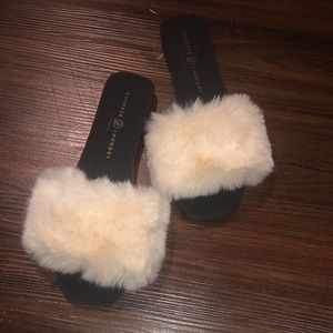 Faux Fur Chinese Laundry Slides